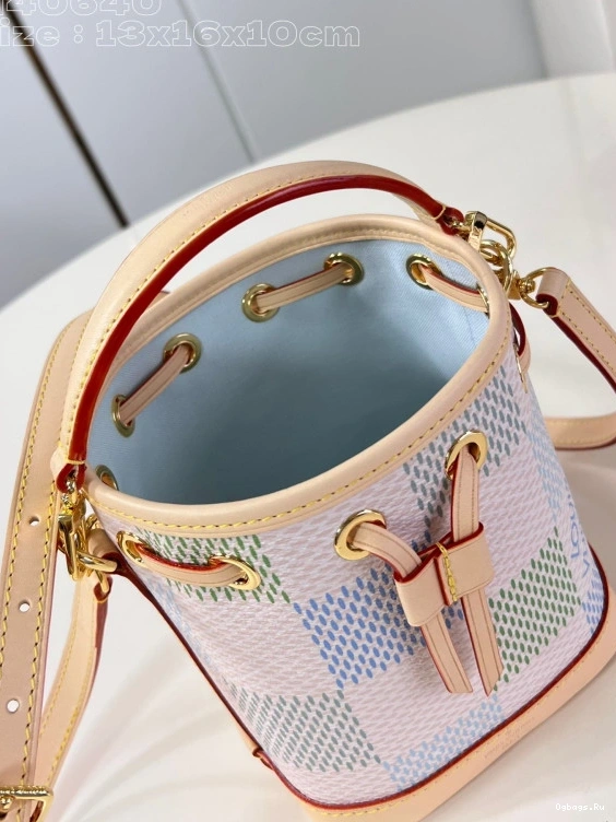 LOUIS NANO NOÉ-13*16*10cm VUITTON 1223